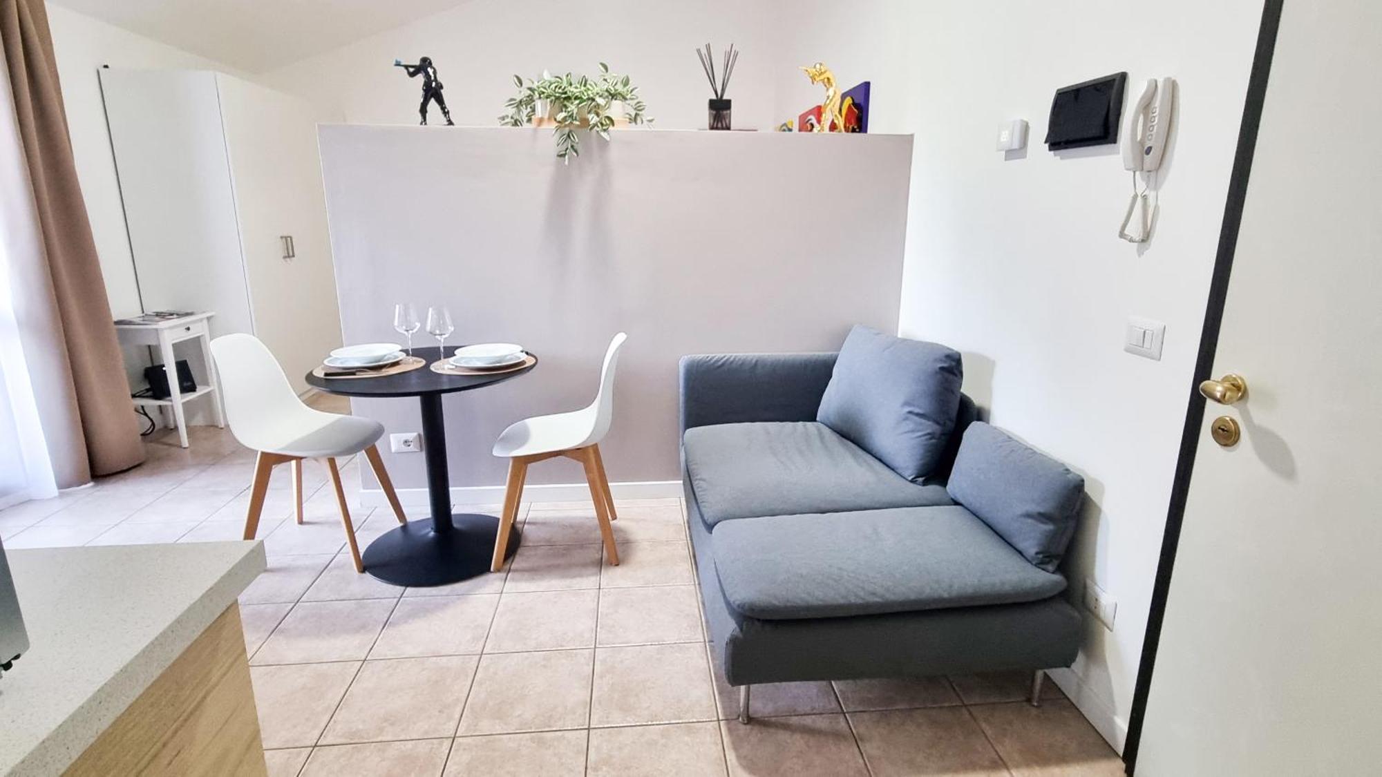 La Suite Dell'Artista Swimming Pool And Air Conditioning Stresa Esterno foto